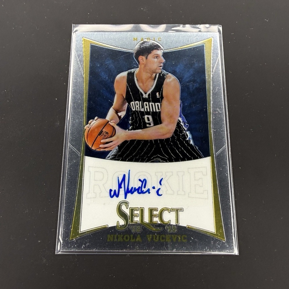 Nikola Vucevic Rookie Auto 2012-13 Panini Select RC Autograph /399 Magic‎ #180